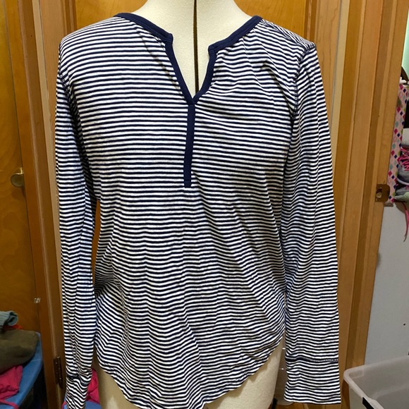 Tee - Picture 1 of 3